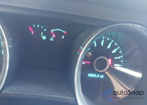 2014 Ford Mustang V6 z USA, uszkodzony, nr VIN 1ZVBP8AM1E5278224